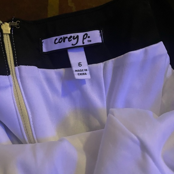 Retro style floral sundress by Corey P women’s‎ size 6 - Picture 2 of 2